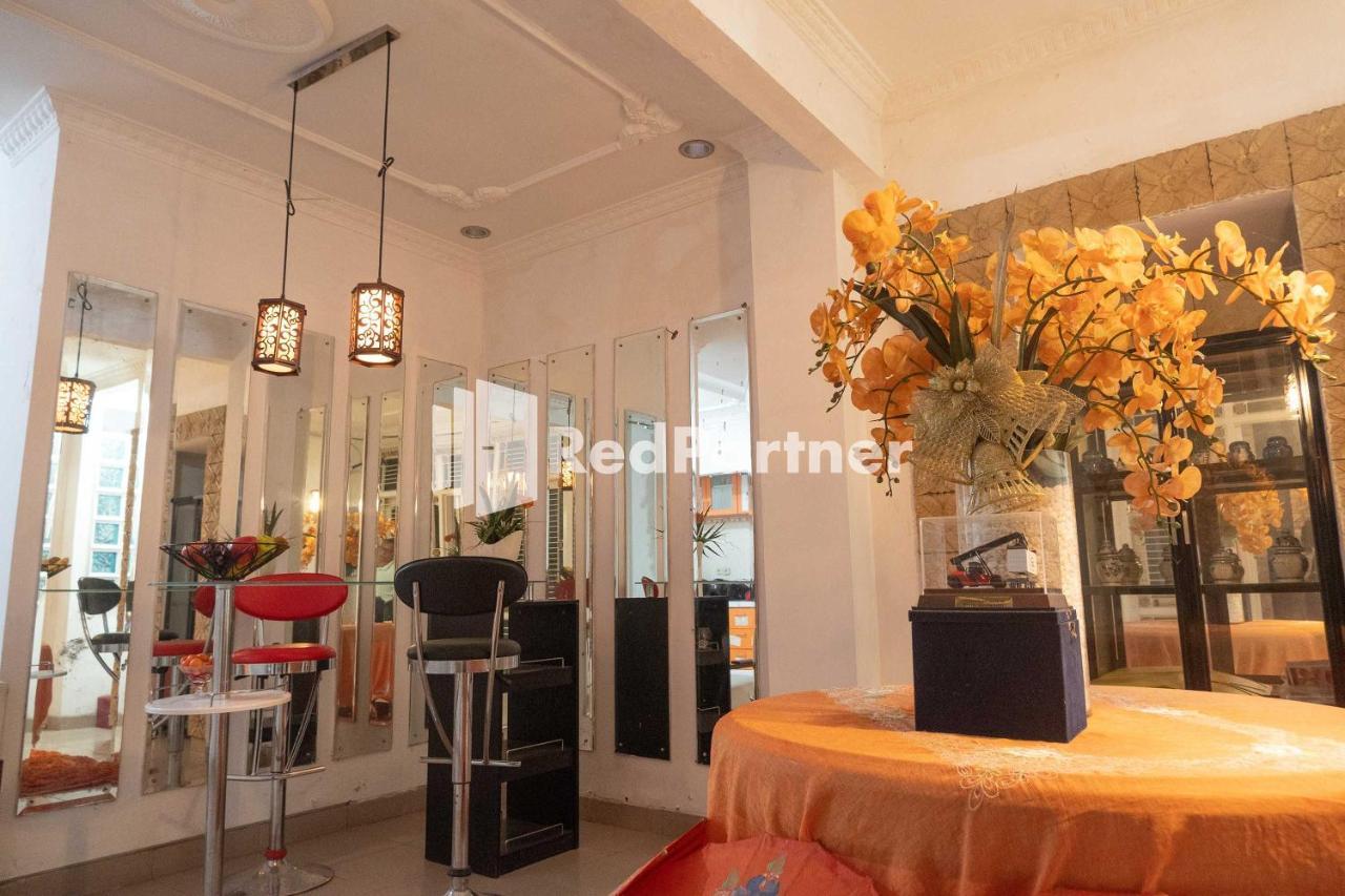 Hotel House Of Joy Sopalan Redpartner Kalasan Esterno foto