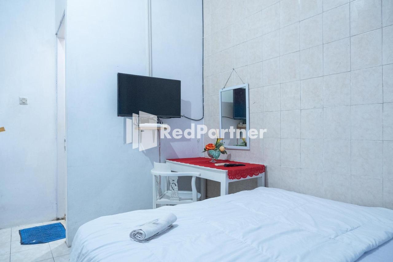 Hotel House Of Joy Sopalan Redpartner Kalasan Esterno foto